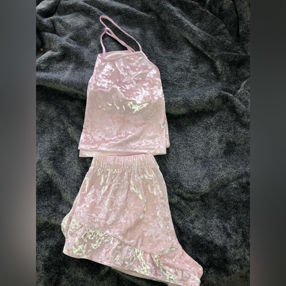 Victoria Secret Crushed Velvet Pajama Set - Picture 7 of 8